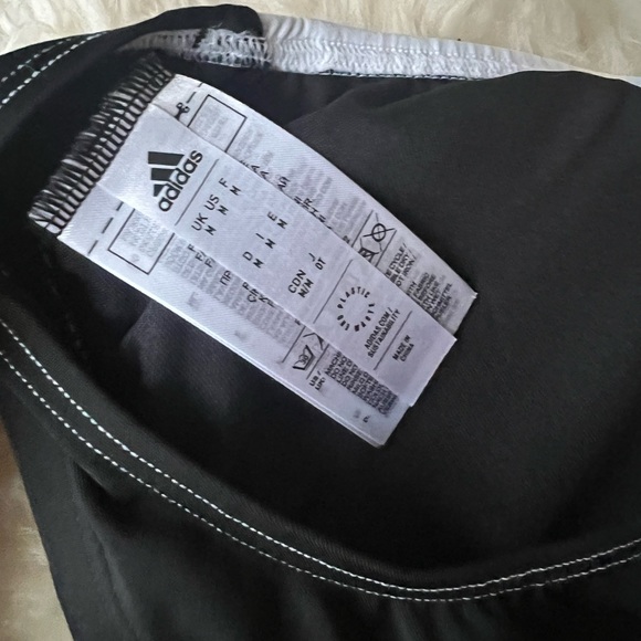 NEW Adidas Top & Bottom Swimsuit - Picture 7 of 10